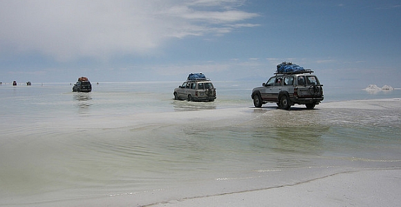 Jezero Salar de Uyuni u Boliviji