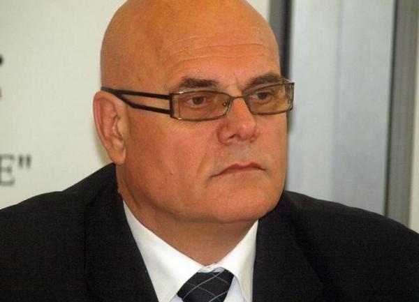 hajriz becirovic hajriz becirovic