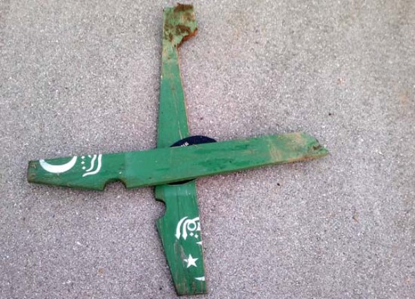 krst od ni&scaron;ana - pred kolektivnu dženazu u Bratuncu