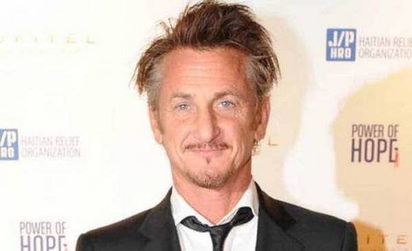 Zvijezde u Kanu skupljale novac za Haiti Zvijezde u Kanu skupljale novac za Haiti