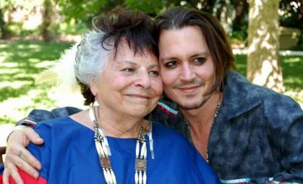 Johny Deep postao počasni pripadnik plemena Komanča