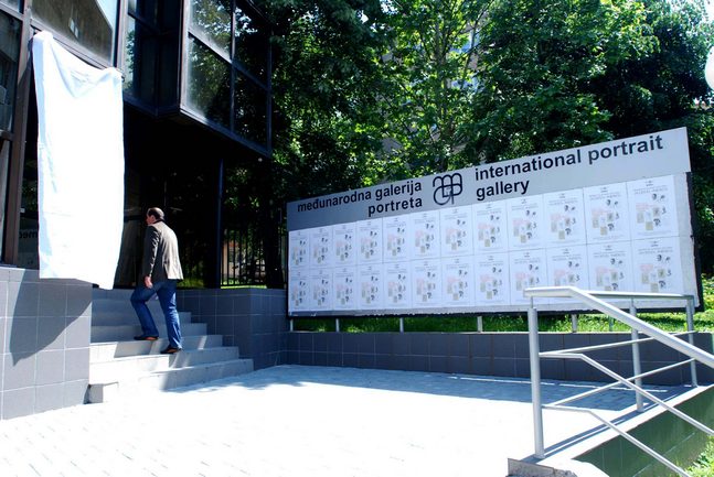 Bijeli čar&scaron;afi u Tuzli