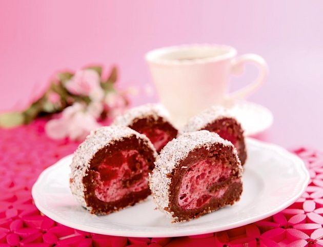 Hladni, nepečeni kolači za tople ljetnje dane