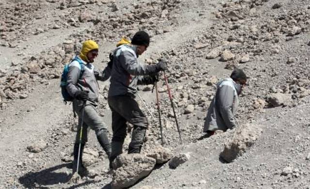 Čovjek se bez nogu popeo na vrh Kilimandžara! Čovjek se bez nogu popeo na vrh Kilimandžara!