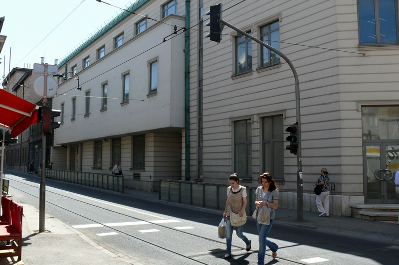 Gazi Husrev-begova biblioteka