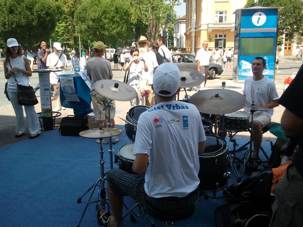 Ulična akcija u Banjaluci povodom Eko regate Ulična akcija u Banjaluci povodom Eko regate