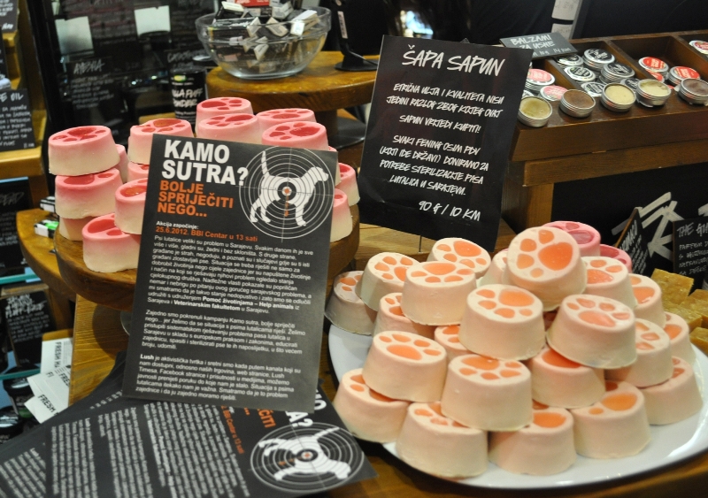 Lush kampanja za pomoć psima Lush kampanja za pomoć psima