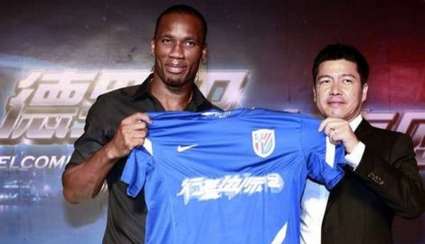 Kina poludila za Drogbom