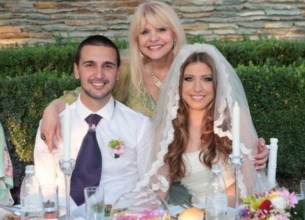 Hanka Paldum Hanka Paldum