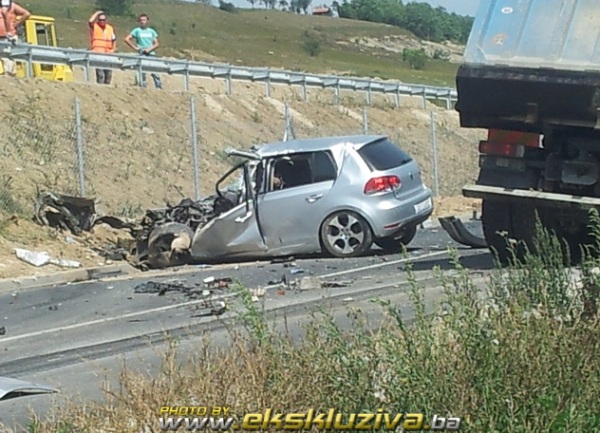 sudar golfa i kamiona