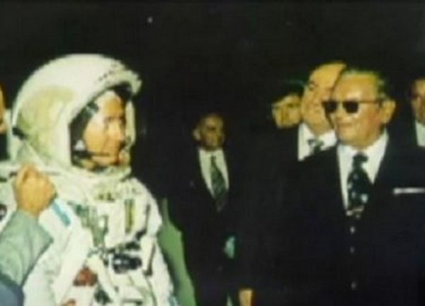 armstrong tito armstrong tito