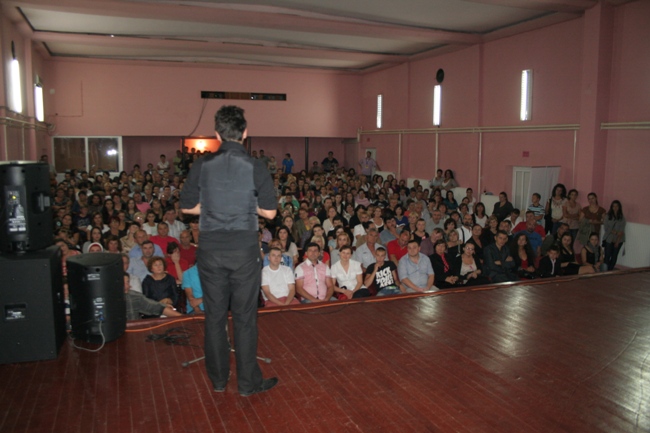 puna dvorana orasje puna dvorana orasje