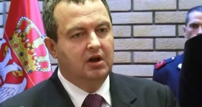 Dačić: Za nekoliko sati Srbiji stiže četvrti nacrt rezolucije o Srebrenici 