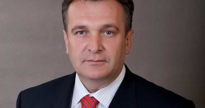 Dževad Bećirević prešao iz SDP-a u Demokratsku frontu?!