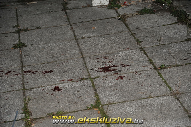 Pucnjava ispred Četvrte gimnazije na Ilidži