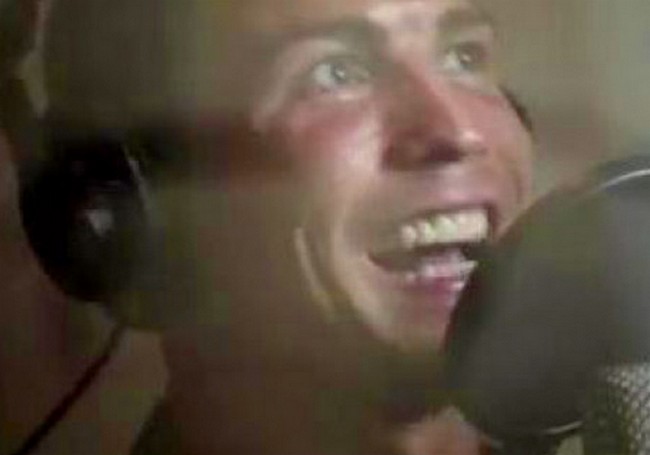 Poslušajte Cristiana Ronalda u ulozi pjevača Poslušajte Cristiana Ronalda u ulozi pjevača