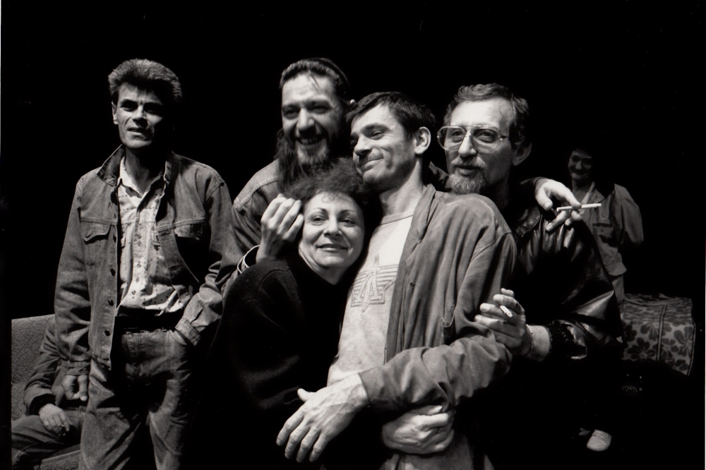 Od skloništa do Sarajevskog ratnog teatra Od skloništa do Sarajevskog ratnog teatra