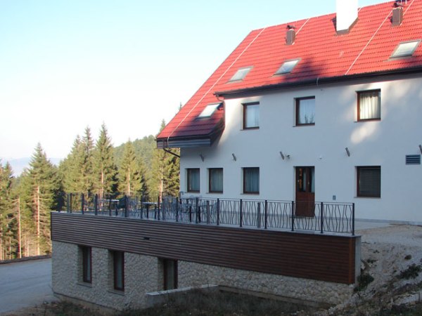 Napretkov dom na Trebeviću Napretkov dom na Trebeviću