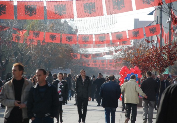 Studenti tražili ujedinjenje Kosova i Albanije Studenti tražili ujedinjenje Kosova i Albanije