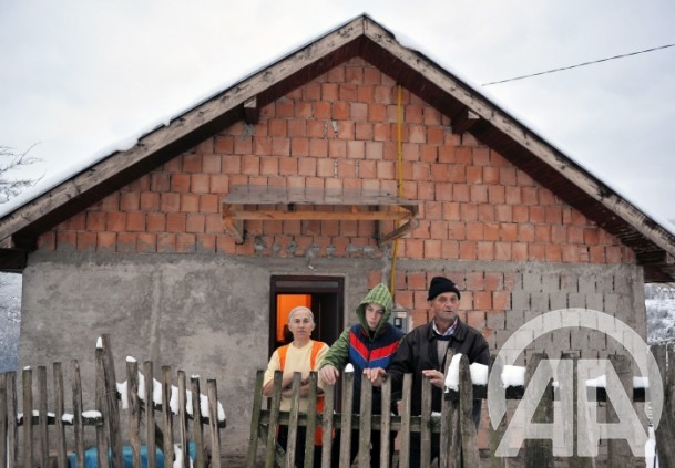 Sanid Ramović, đak-pješak u 21. stoljeću Sanid Ramović, đak-pješak u 21. stoljeću