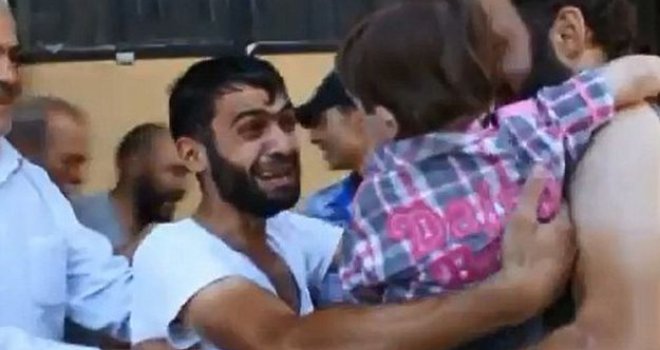 Sve su glasniji u Njemačkoj: Muslimani, niste dobrodošli! Nećemo vaše minarete i burke!  