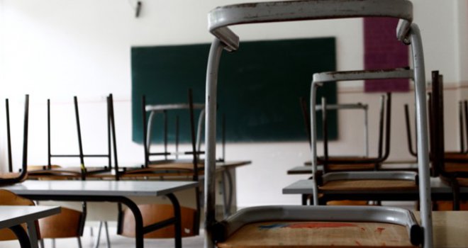 Upućen zahtjev za potpunu obustavu rada u vrtićima i osnovnim školama