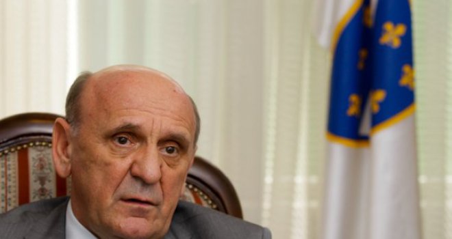 Neka snose odgovornost za rezultat!