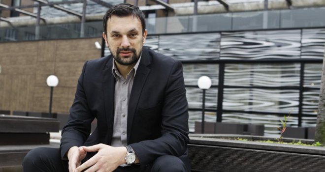 Konaković: Uklonit ćemo nelegalne tezge s pijaca i ulica Sarajeva!