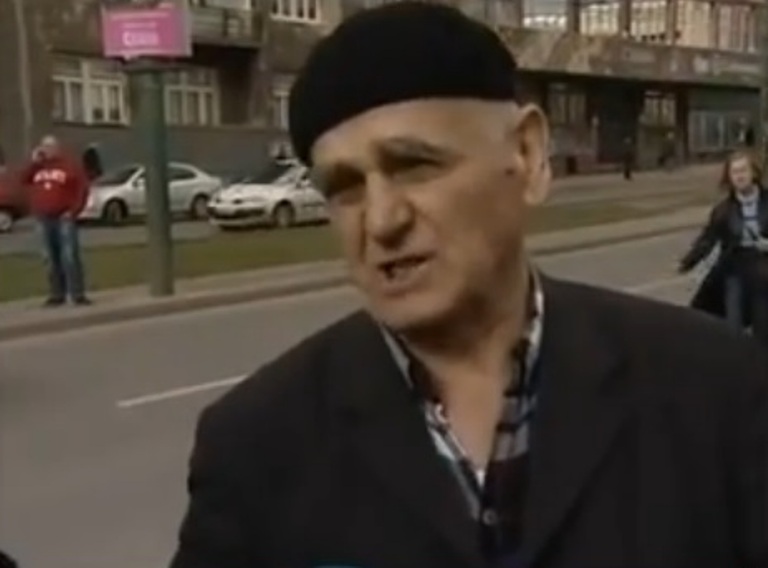 dedo protesti