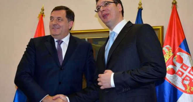 Mile, nemoj da se ljutiš, drago mi je kad ste jedinstveni... Ali važni su nam i dobri odnosi sa Bošnjacima!  