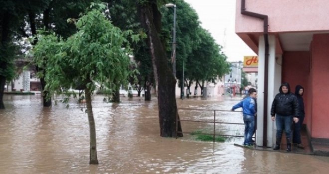 U BiH 1,3 milijarde šteta zbog poplava i klizišta