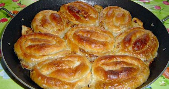 Traži se burek majstor, a plata je inžinjerska!