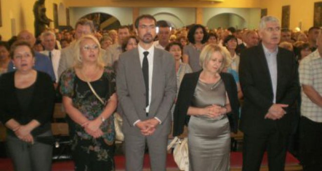  Kukić: Dočekom priređenom Kordiću, Čović je negirao Ahmiće!