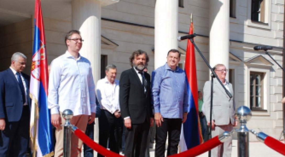 dodik-vucic-kusturica-na-otvaranju-andricgrada