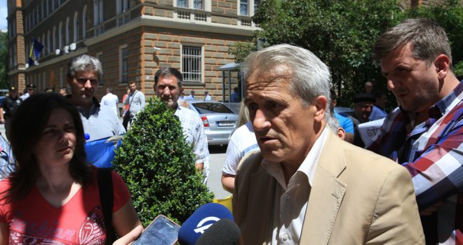 Ključ preduzeća ZOI '84 ujutro će biti vraćen vlasniku, Vladi KS