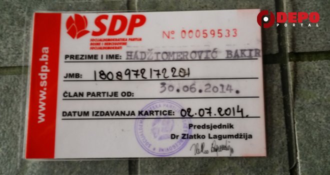 Kada je tačno Bakir Hadžiomerović stavio svoj potpis na člansku kartu SDP-a