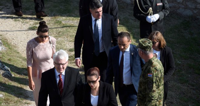 Hrvatski premijer Milanović izviždan tokom govora u Kninu: Hrvati su tisuću godina čekali da imaju svoju državu