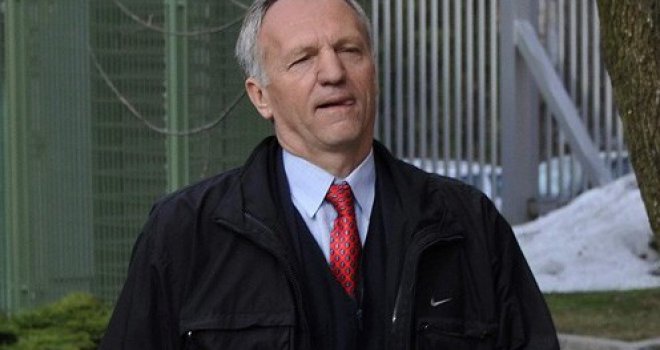 Valentin Inzko 'pomilovao' Munju Alibabića, Antu Jelavića i još 28 bh. zvaničnika