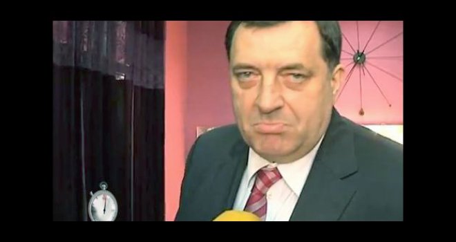 Želimo napraviti neutralne uslove za obrazovanje, ali to ne znači da se može vršiti pritisak na organe i institucije!