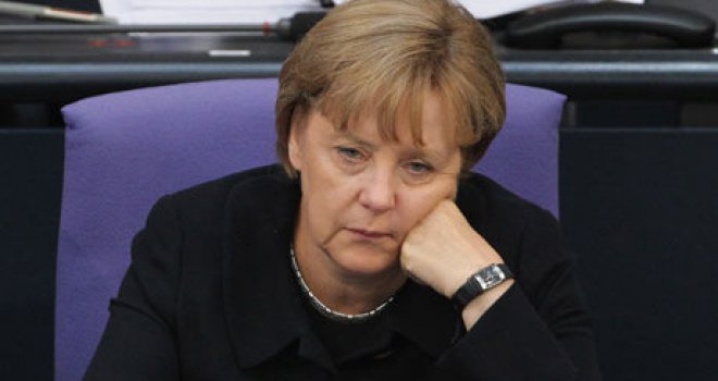 Merkel: Nema pregovora s Britanijom do zvanične objave raskida s EU