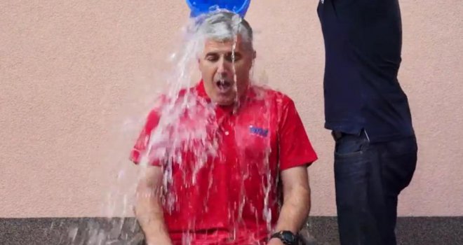 I Dragan Čović se zalio ledenom vodom, pa izazvao 'dva velika HDZ-ovca' Inzka i Bevandu!