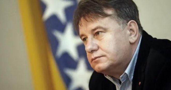 Imenovanje Lukača je vrhunac nezakonitosti, pokušava se održati sistem stranačke policije