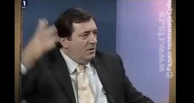 Godine kada je Milorad Dodik govorio protiv Karadžića i Mladića: Predajte se, mjesto vam je u Hagu!