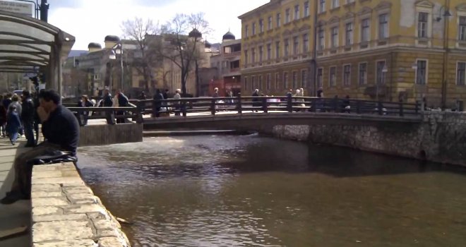 Upozorenje za građane Kantona Sarajevo: Obilne padavine stižu... Ako primijetite opasnost, nazovite OVAJ broj!