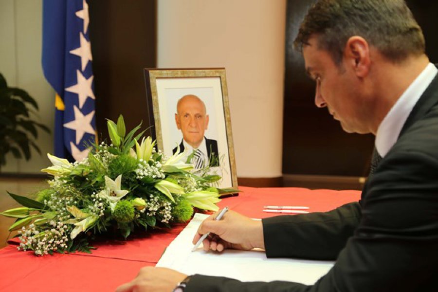 komemoracija-tihicu-u-bh-parlamentu3