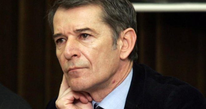 Imamović: Organi vlasti nisu nadležni da ocjenjuju rad medija, a novinari jesu da ocjenjuju rad svih organa vlasti!