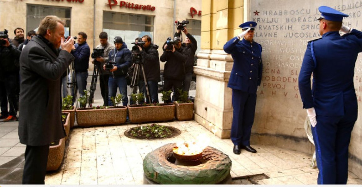 bakir-izetbegovic-vjecna-vatra