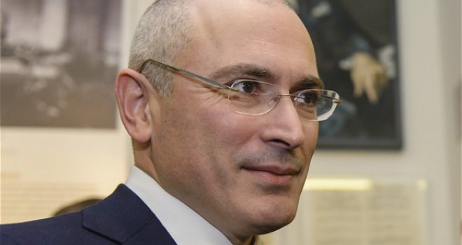 Ruski milijarder priprema revoluciju i poručuje Putinu: Otiđi s vlasti, živjet ćeš duže