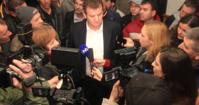 Umihanić: Vlada TK ponudila radnicima 220 KM u novcu i 180 KM u hrani