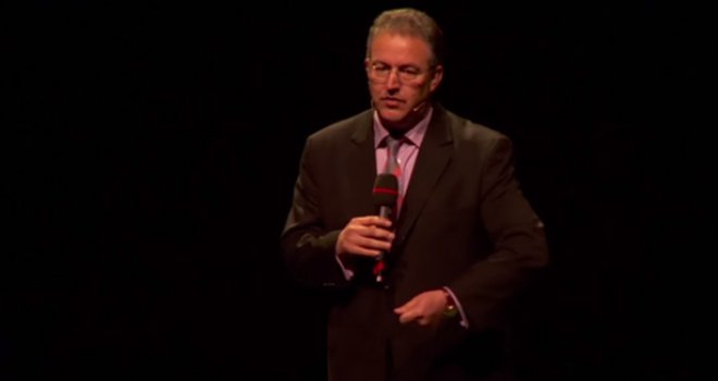 Muslimanski gradonačelnik poručio islamistima: Ako vam se tu ne sviđa zbog humora ili novina – slobodno odj***'